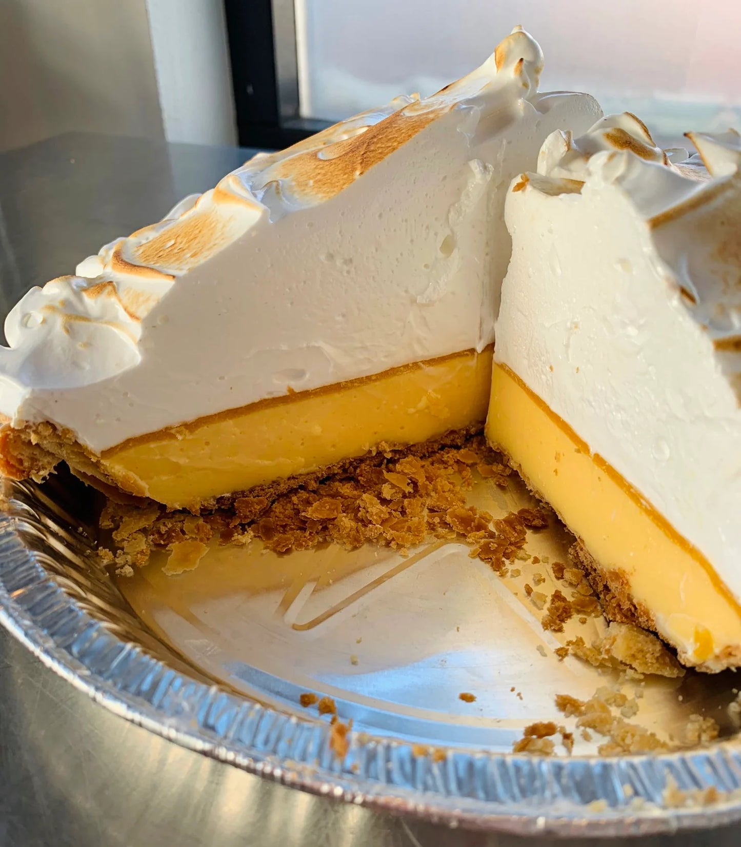 Lemon passion fruit meringue pie
