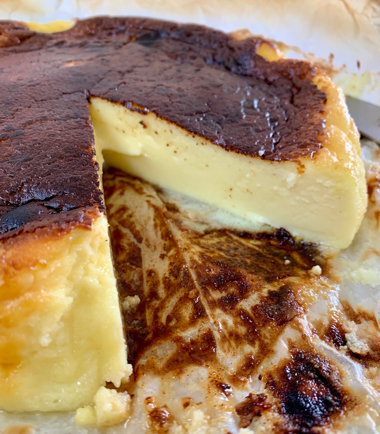 Basque Cheesecake (Cheesecake Basco)