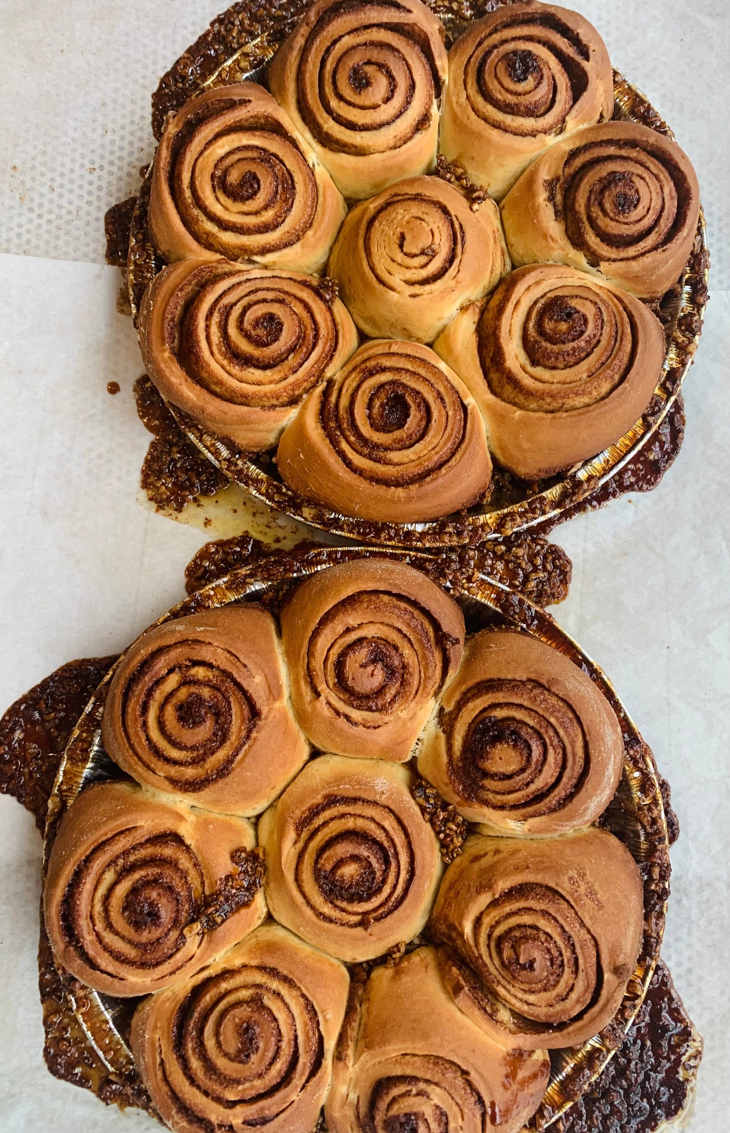 Sticky Buns (Rolos de canela caramelizados)